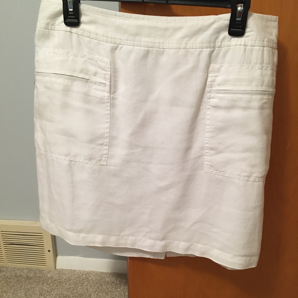 White linen mini skirt
